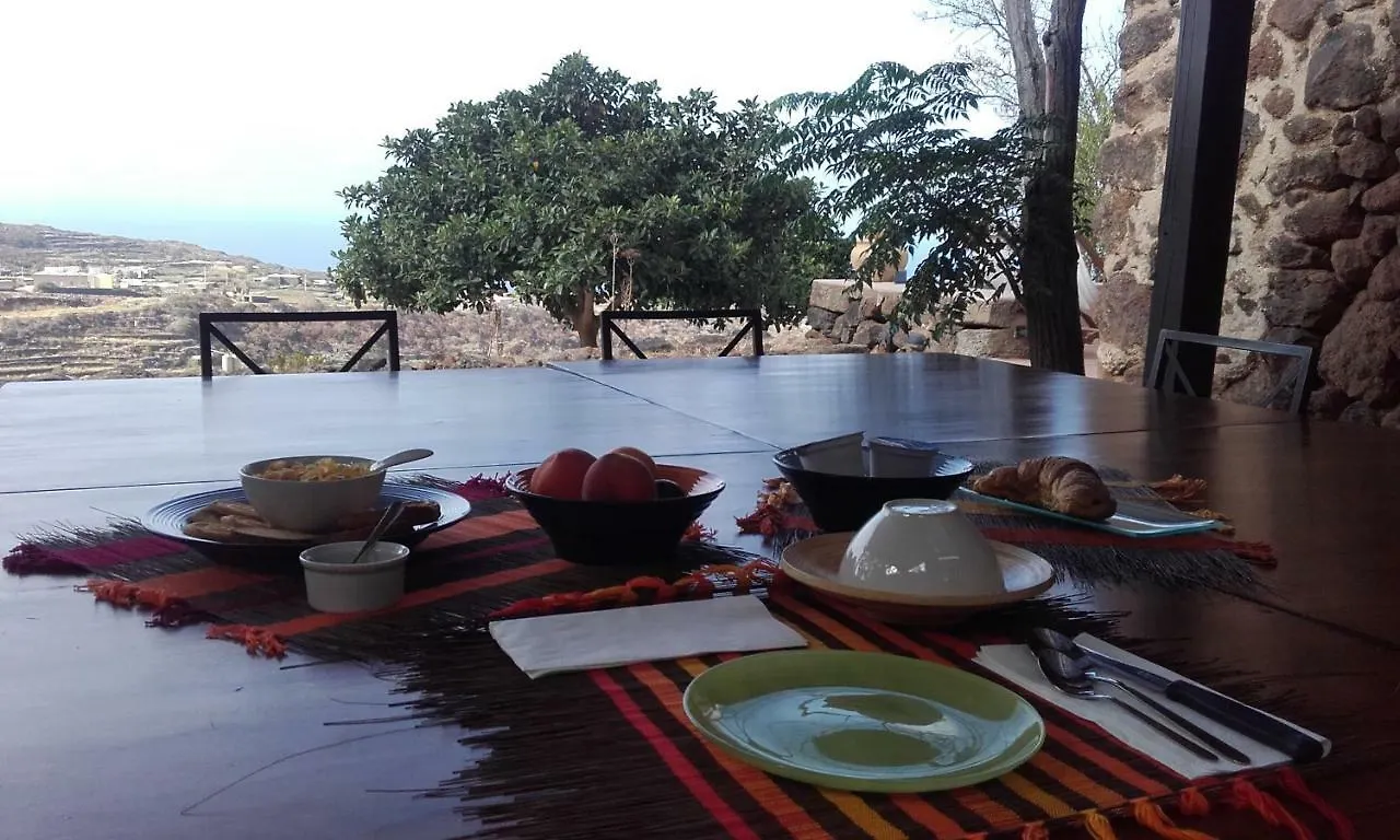 Dammusi Il Cortiglio Villa Pantelleria Island Farm stay